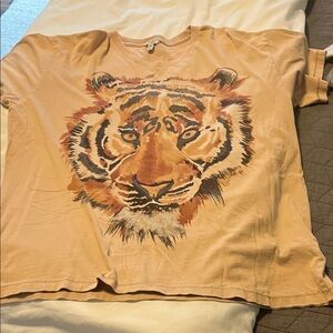Wrangler Women’s Tiger T-Shirt - M